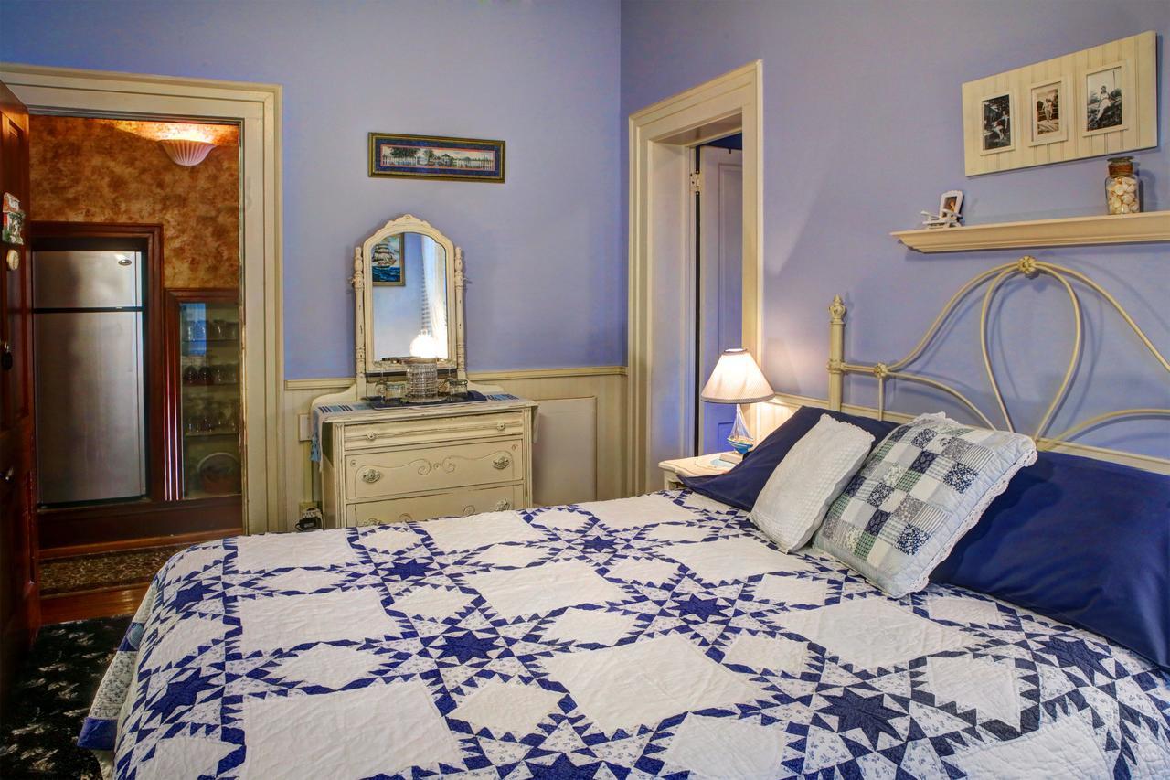 Barrister'S Bed & Breakfast Сенека Фолс Екстериор снимка